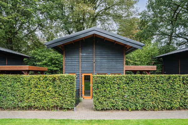 Bungalow met privéterras bij Vakantiepark De Eikensingel in Uddel op de Veluwe